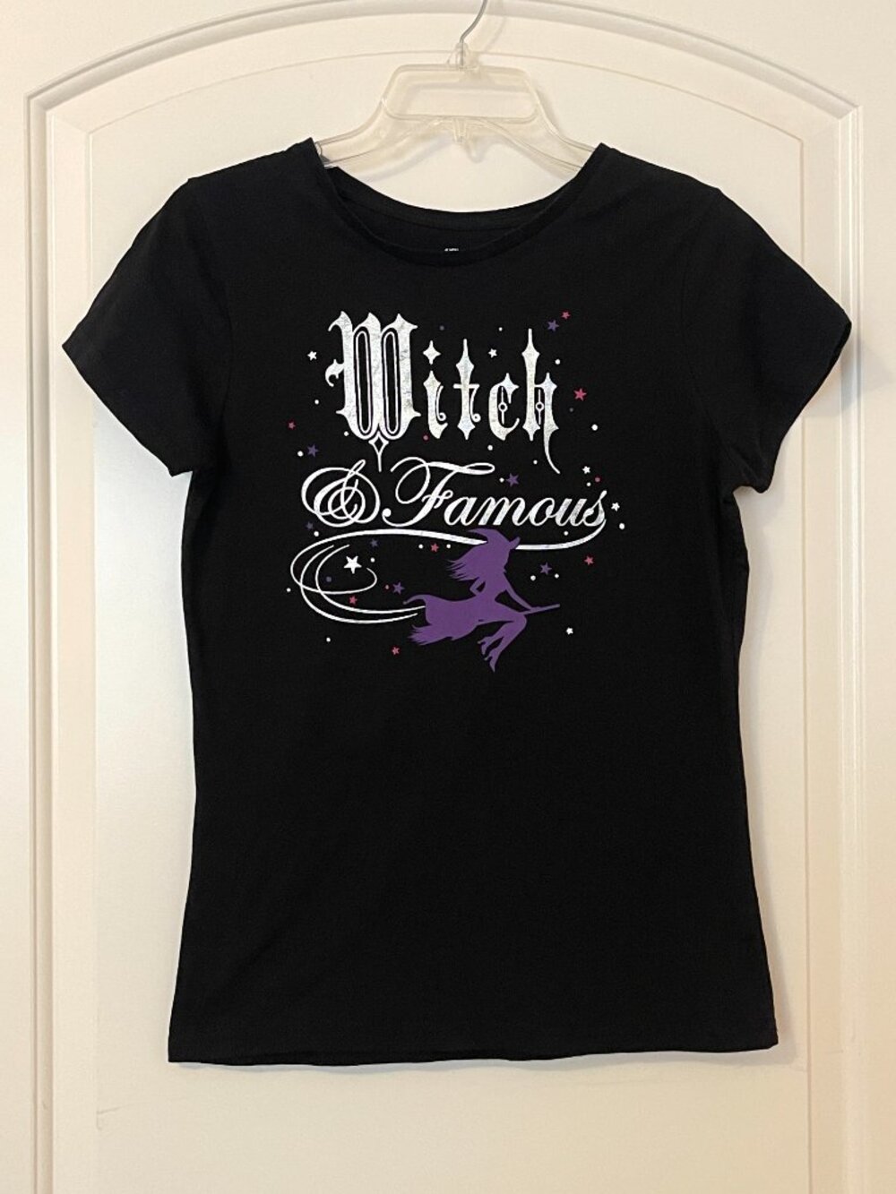 Witch & Famous Shirt Top Tee Short Sleeve Halloween Fall Small